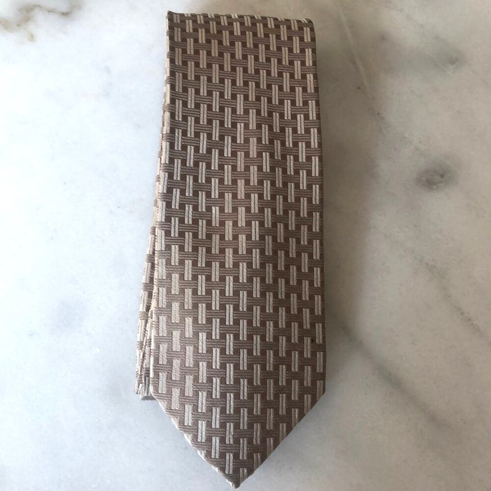 Michael Kors Men's 100% Silk Tie Cream Brown Design Formal Work